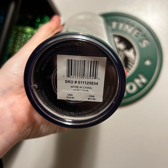 Target exclusive foil Halloween Starbucks - Picture 3 of 3